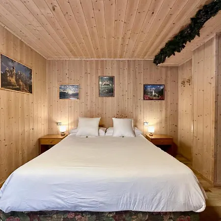 Family Bike Friendly Bed & Breakfast 2*