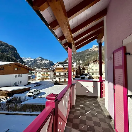 Bed & Breakfast Family Bike Friendly Canazei