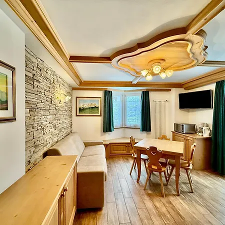 Family Bike Friendly Bed & Breakfast Canazei